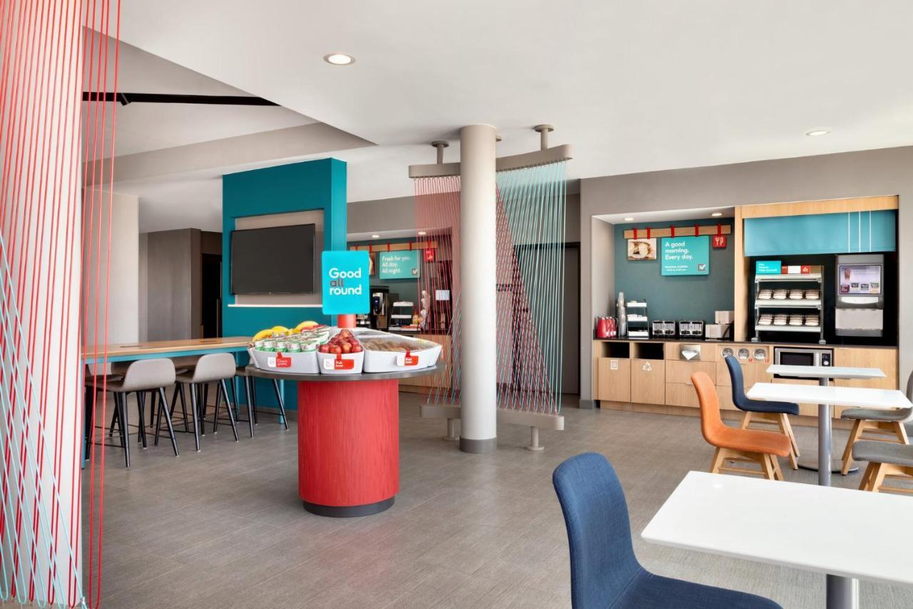 Avid Hotels Elkhart North By Ihg エクステリア 写真