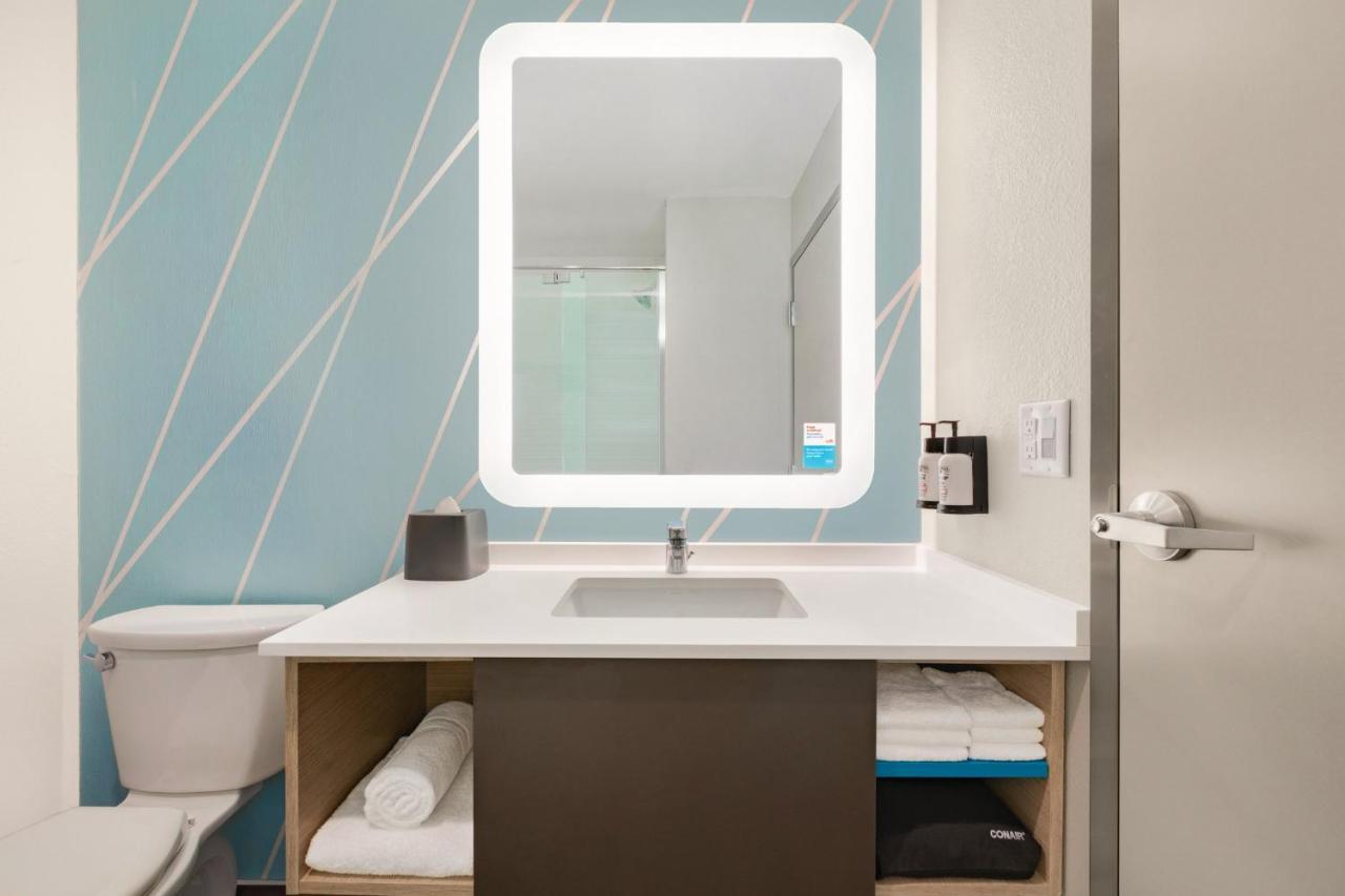 Avid Hotels Elkhart North By Ihg エクステリア 写真